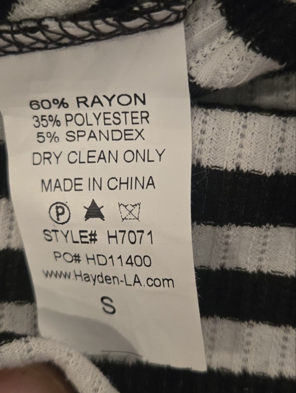 Black and White Ruffle Sleeveless Top NWT - Picture 3 of 4